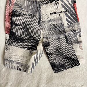 Calvin Klein Multicolor Patterned Men Shorts9/10